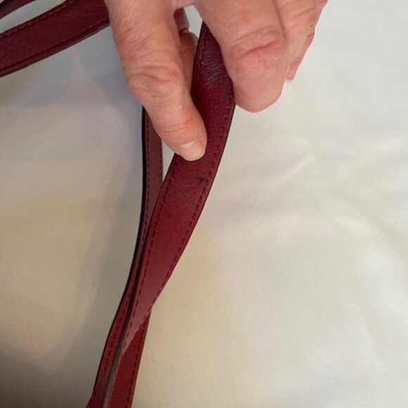 FOSSIL | Sydney Zip Top Leather Tote Shoulder Bag - Picture 16 of 16